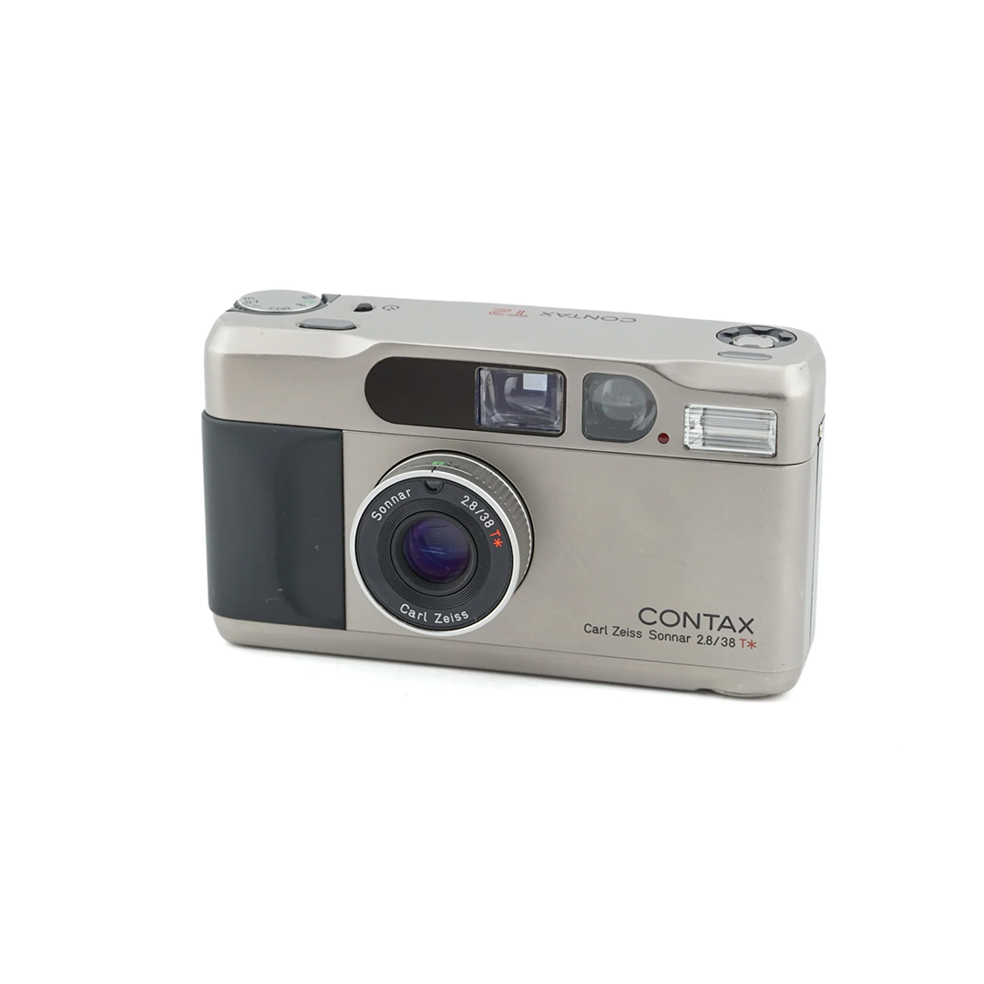 Contax T2 Silver Carl Zeizz Sonar 2.8 - 35mm Film Camera Mint