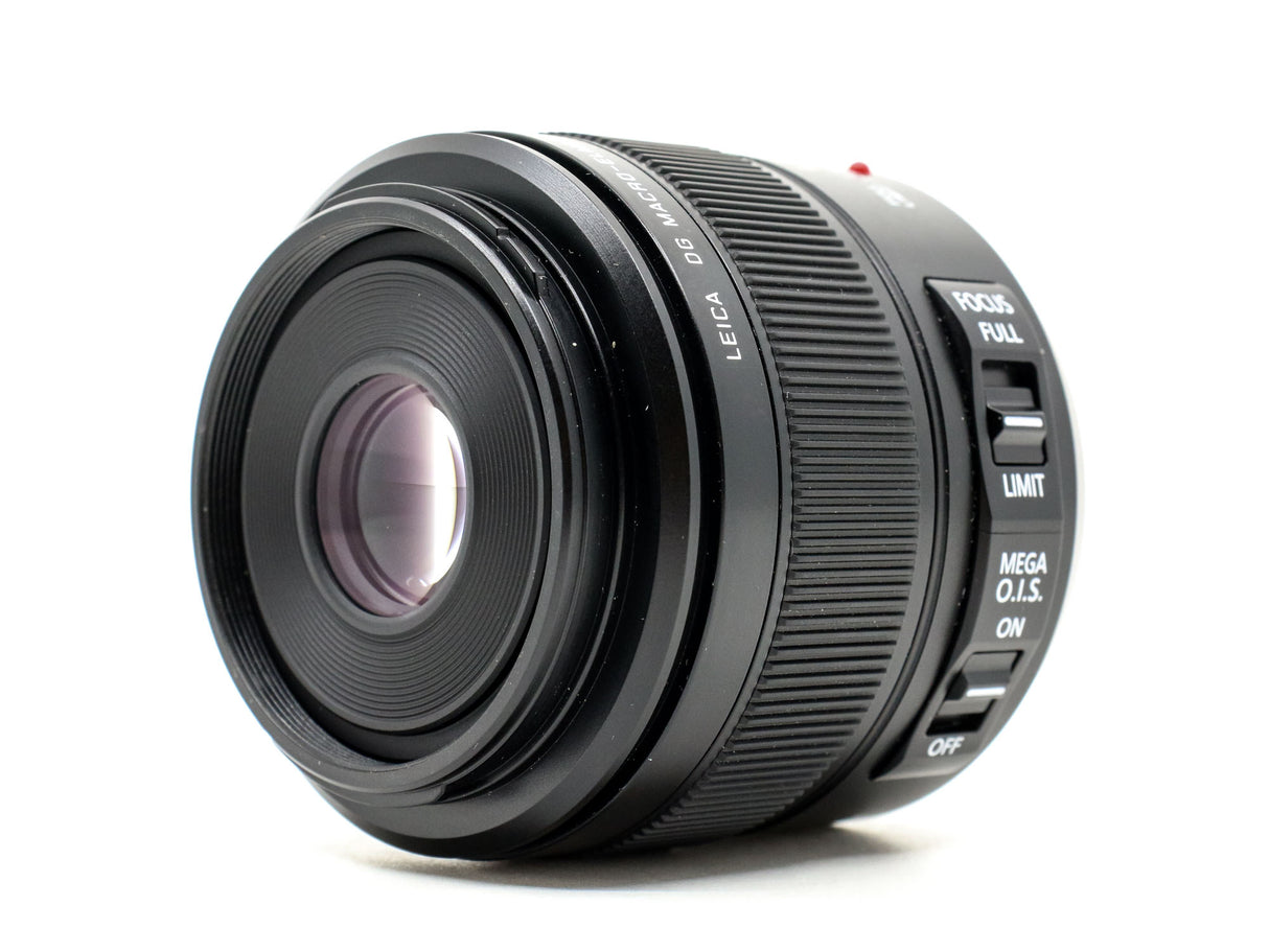 Panasonic Leica DG Macro-Elmarit 45mm f/2.8 ASPH. Mega OIS