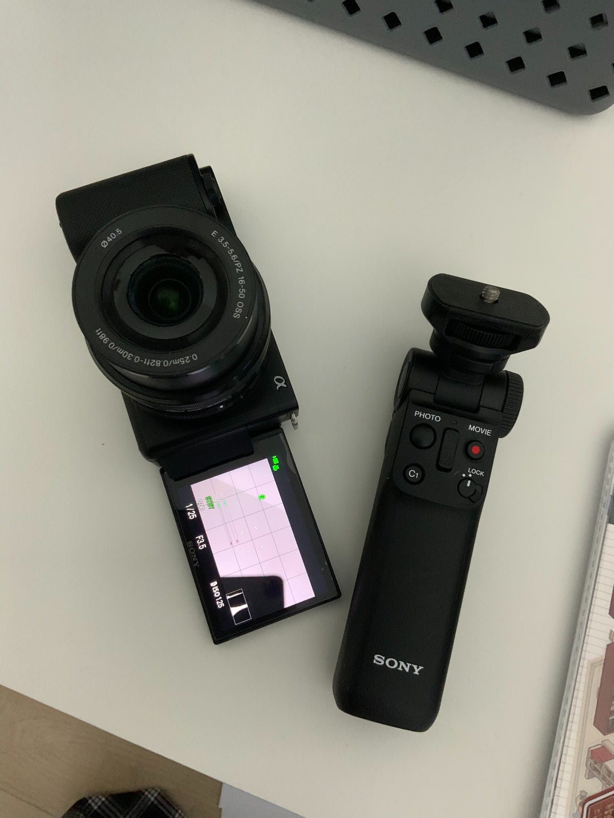 SonyZVE-1049bb536a-9200-4f9a-b244-82a644f46780