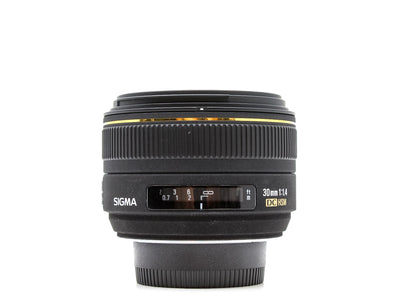 Sigma 30mm F/1.4 D EX DC HSM - Nikon Anschluss