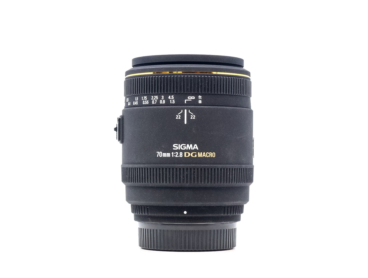 Sigma 70mm f/2.8 EX DG Macro - Compatibile con Nikon