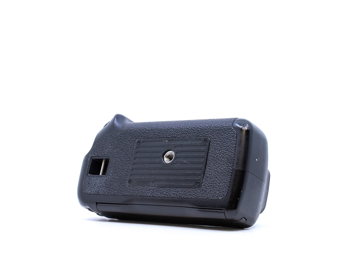Canon BG-E2 Battery Grip - segunda mano - excelente estado - detalle 3 de 4 - SKU 3778500 - Camera Market