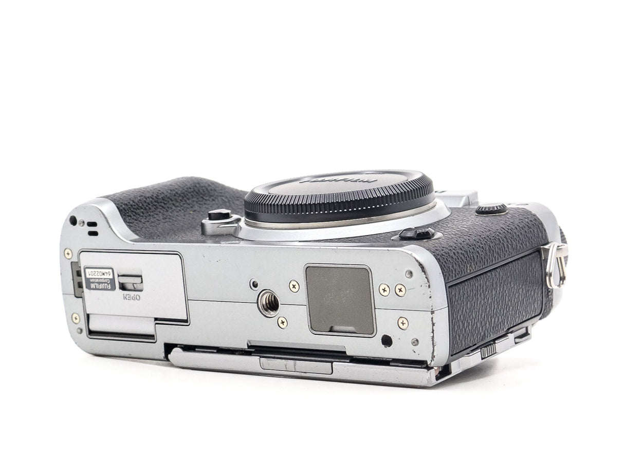 Fujifilm X-T2 (Graphite Silver Edition) - segunda mano - excelente estado - detalle 2 de 4 - SKU 3785800 - Camera Market