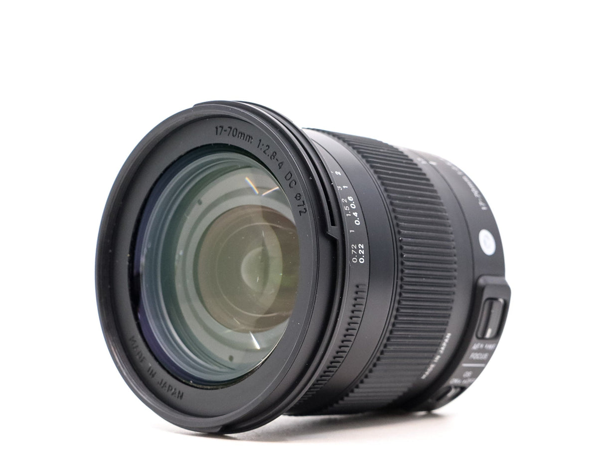 Sigma 17-70mm f/2.8-4 DC Macro OS HSM Contemporary - Nikon Fit - segunda mano - excelente estado - detalle 2 de 3 - SKU 36539