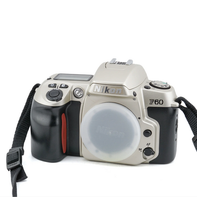 Nikon F60 (Nur Gehäuse) – 35mm SLR Filmkamera