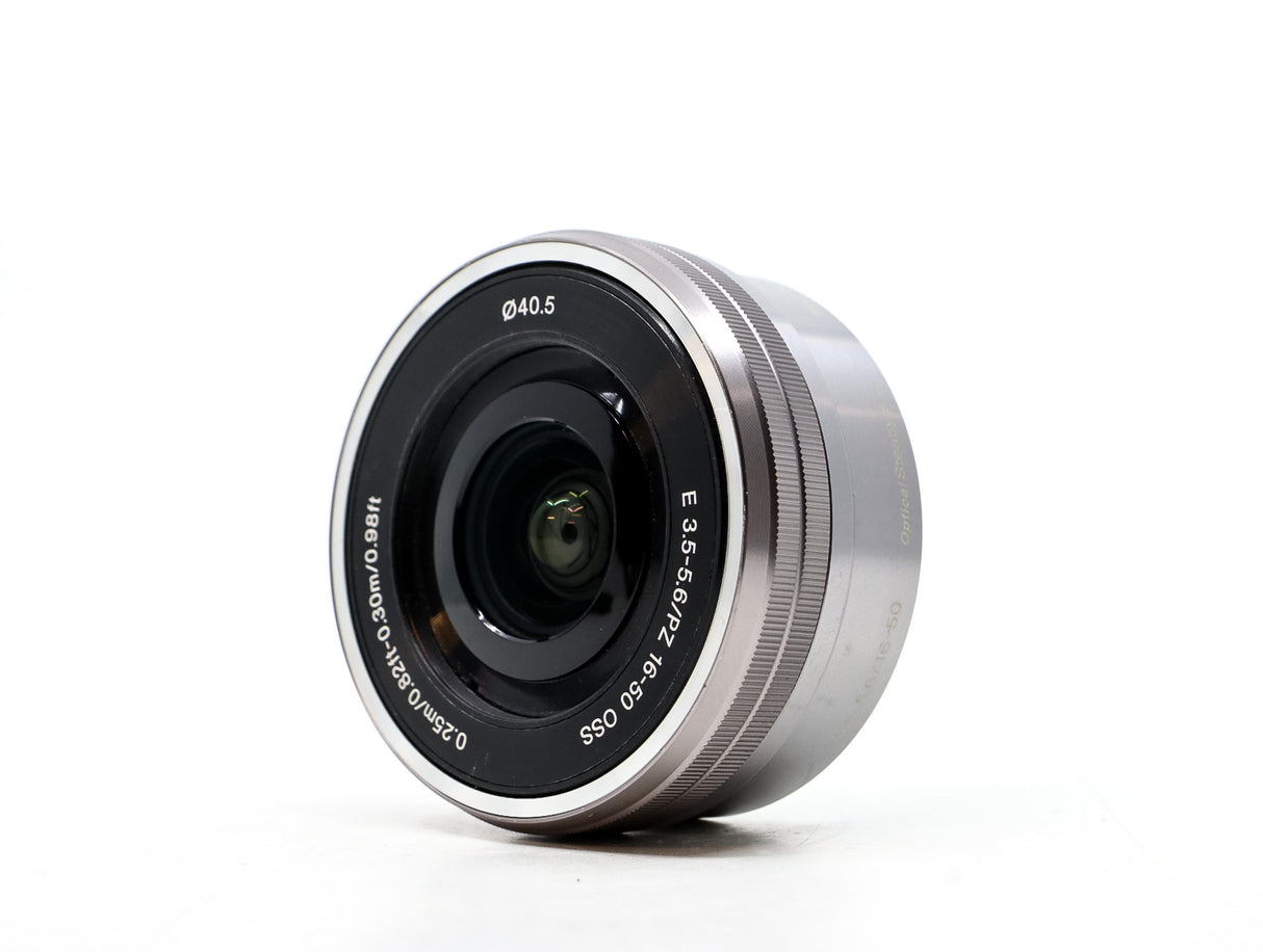 Sony E PZ 16-50mm f/3.5-5.6 OSS - segunda mano - excelente estado - detalle 2 de 4 - SKU 3721414 - Camera Market
