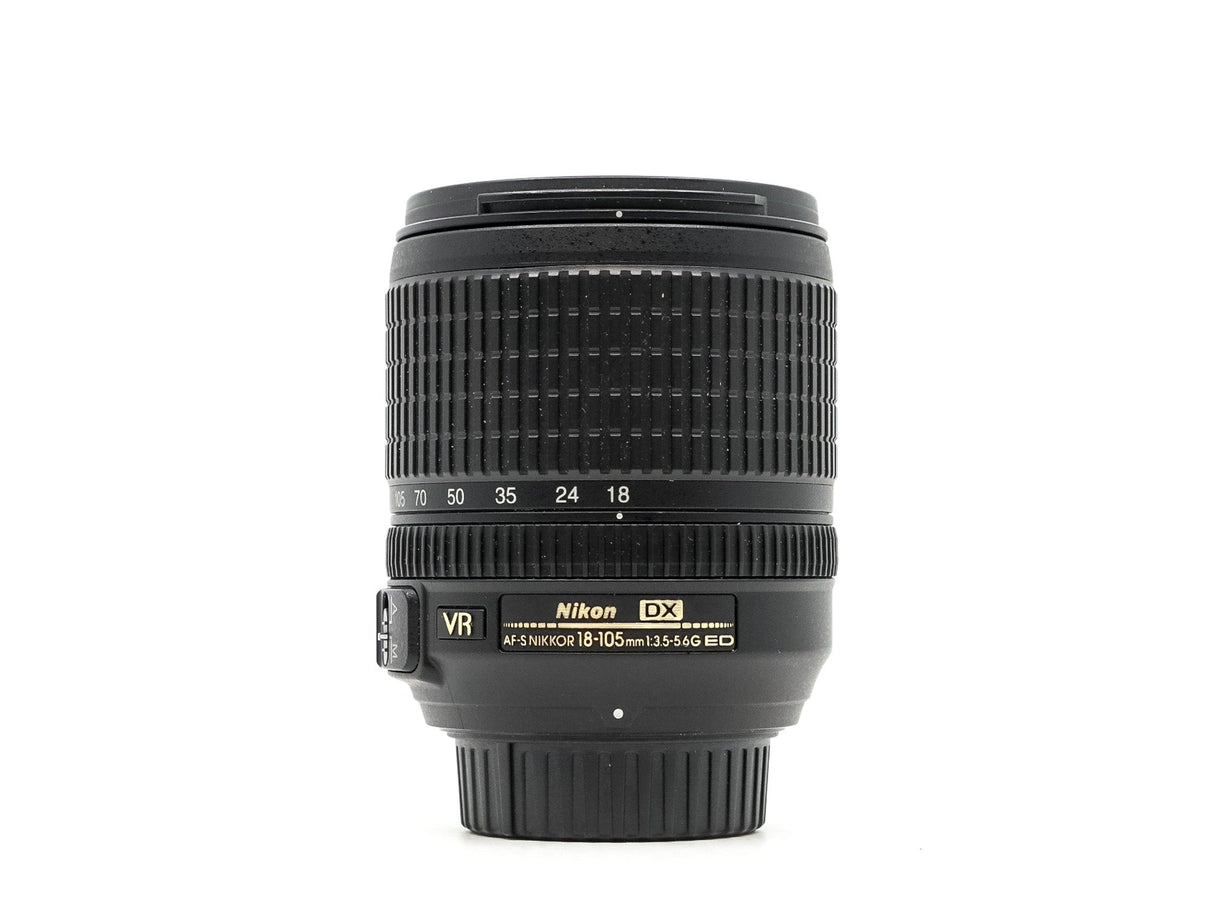 Nikon AF-S DX Nikkor 18-105mm f/3.5-5.6G ED VR - segunda mano - excelente estado - detalle 5 de 6 - SKU 3787724 - Camera Mark
