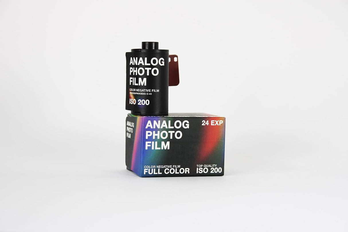 35mm Color Photographic Film (24-exposure roll/ISO 200) - Analog Photo