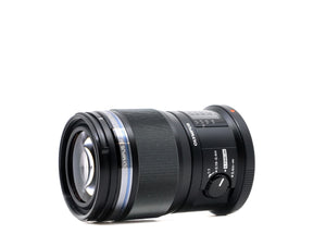 Olympus M.Zuiko Digital ED 60mm f/2.8 Macro - segunda mano - excelente estado - detalle 2 de 3 - SKU 3715950 - Camera Market