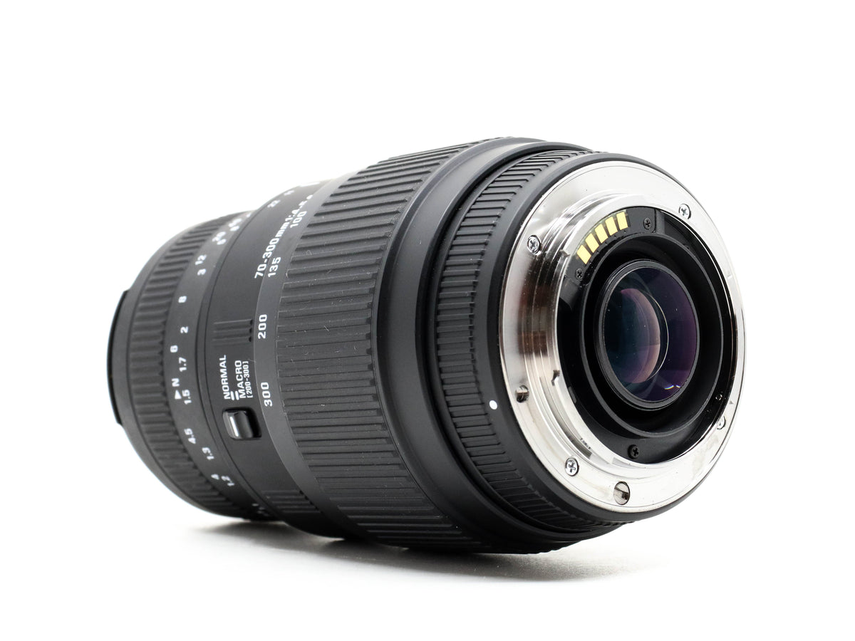 SIGMA 70-300mm F4-5.6 DG SONY用になります。 Sigma 70-300mm f/4-5.6 DG Macro - Sony A Fit – Camera Market