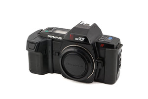 Olympus OM707