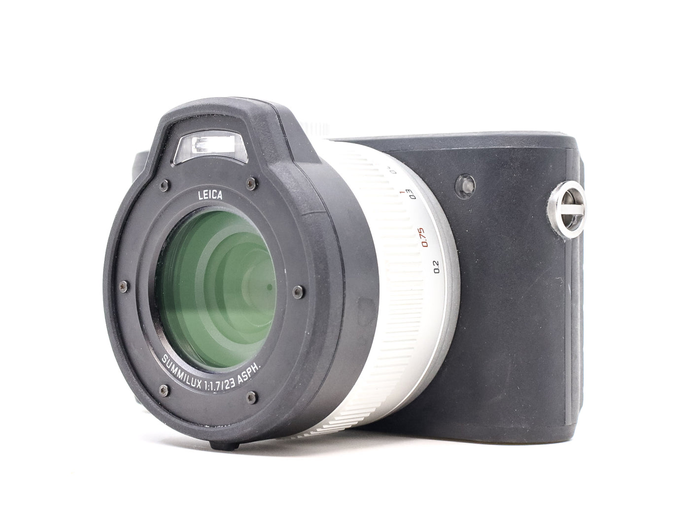 Leica X-U (Type 113) · hoofdafbeelding