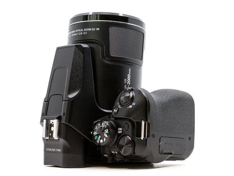 Nikon Coolpix P950 - segunda mano - excelente estado - detalle 3 de 4 - SKU 3778697 - Camera Market