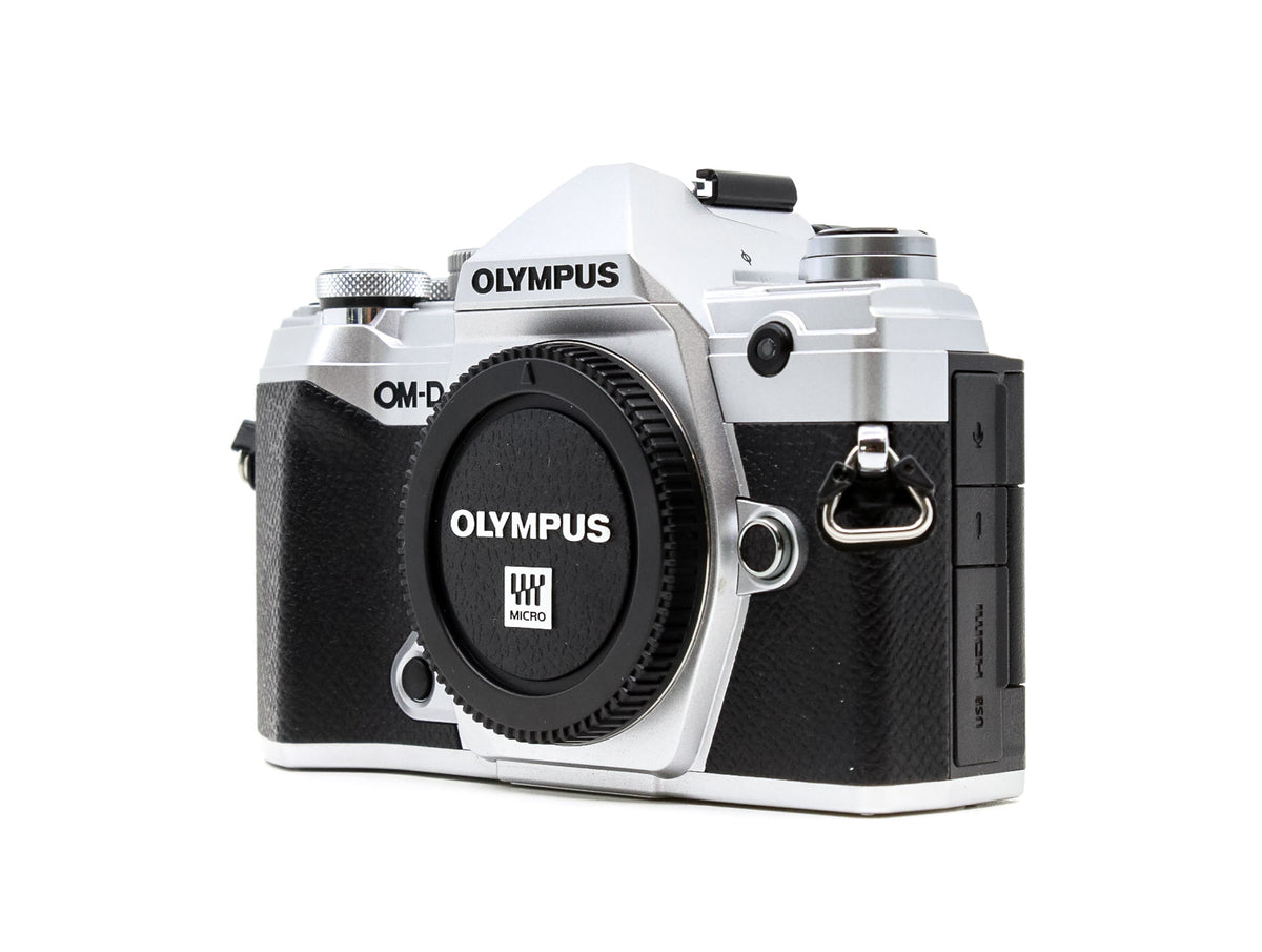 Descubre las increíbles características de la Olympus OM-D E-M5