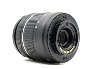 Panasonic Lumix G Vario 14-42mm f/3.5-5.6 ASPH Mega O.I.S. - segunda mano - excelente estado - detalle 3 de 3 - SKU 3799807 -