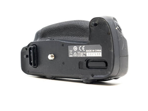 Nikon MB-D16 Battery Grip