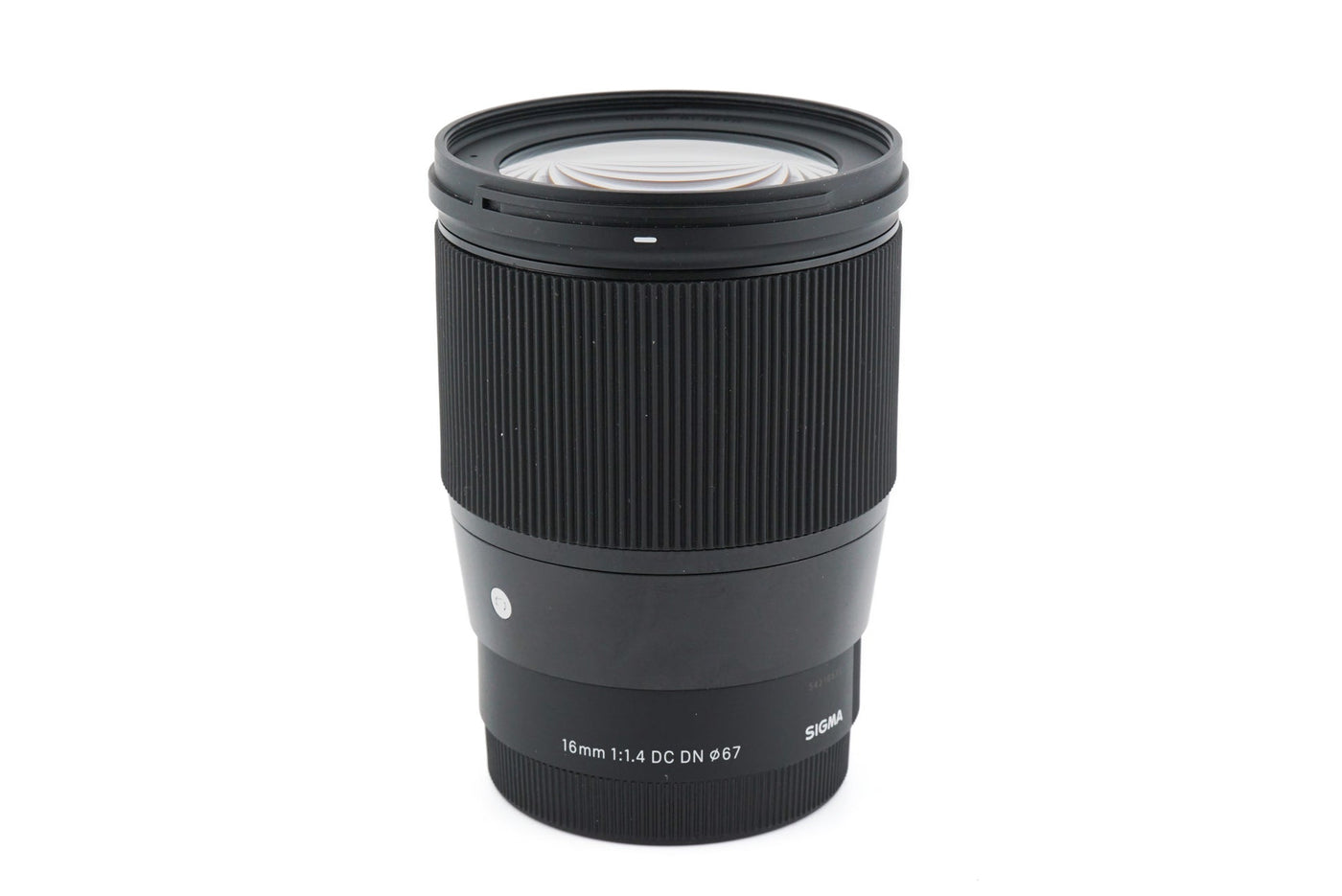 Sigma 16mm f1.4 DC DN Contemporary · imagen principal