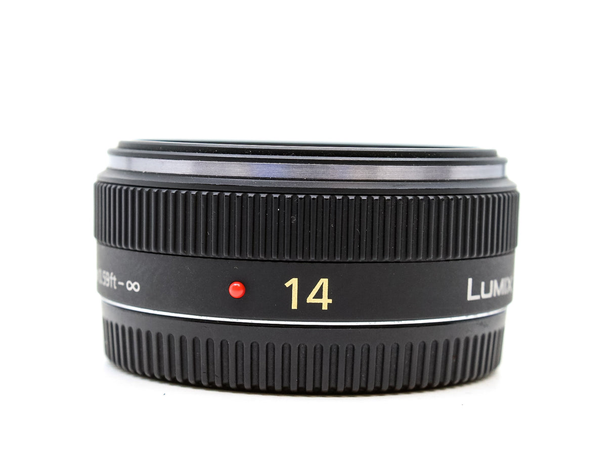 Panasonic Lumix G 14mm f/2.5