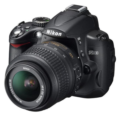 SLR D5000 - Noir + Nikon AF-S DX Nikkor ED 18-55mm f/3.5-5.6G II
