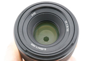 Sony 50mm f1.8 FE  - (Montura Sony E-mount) negro