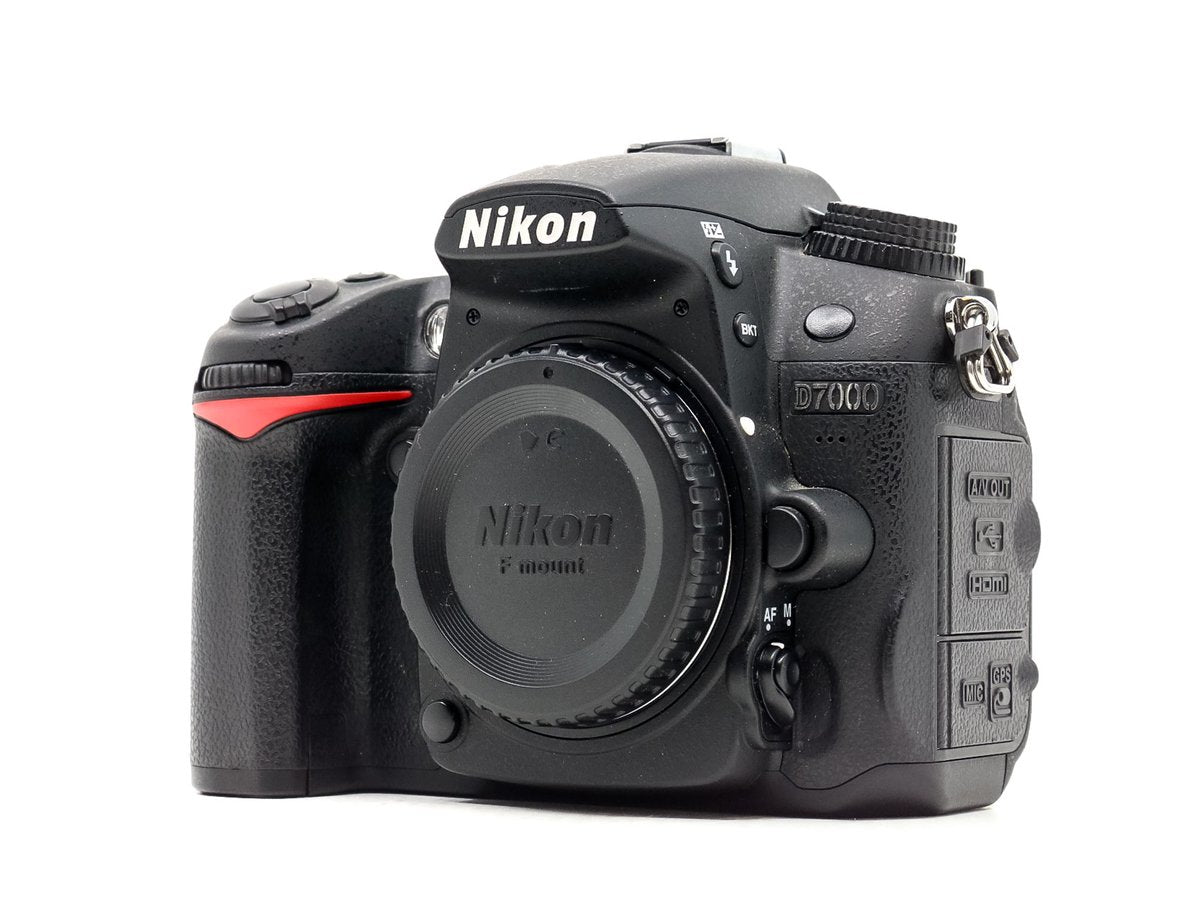 Nikon D7000 - Fotocamera reflex digitale (ricondizionata) Nera · immagine principale