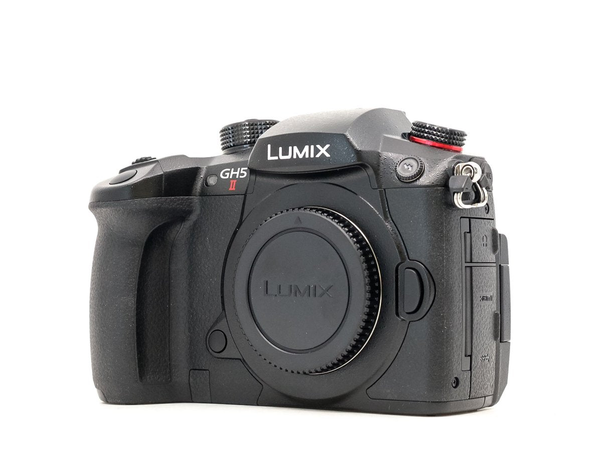 Panasonic Lumix G X Vario 35-100mm f/2.8 II Power O.I.S. – Camera