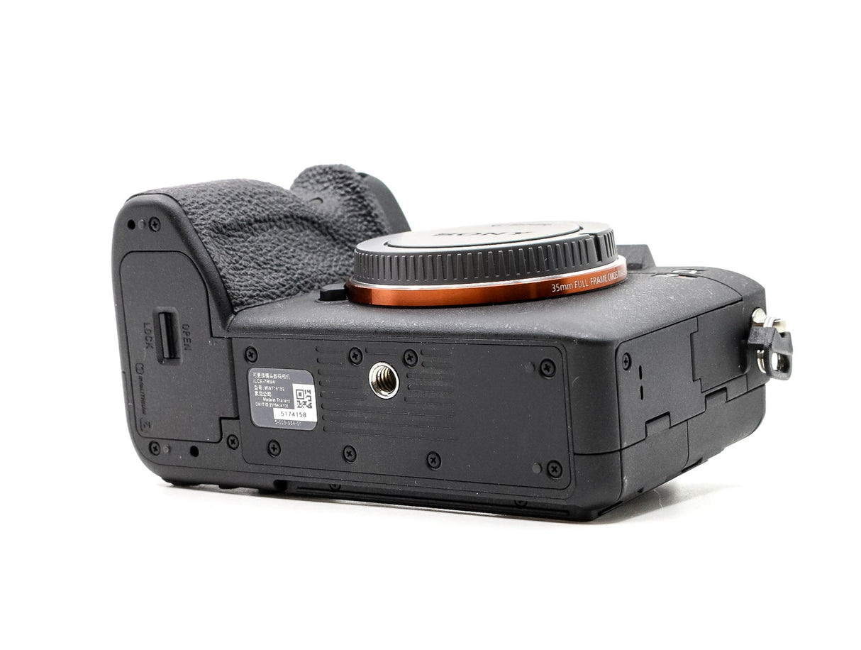 Sony Alpha A7R IV - segunda mano - excelente estado - detalle 2 de 4 - SKU 3669431 - Camera Market