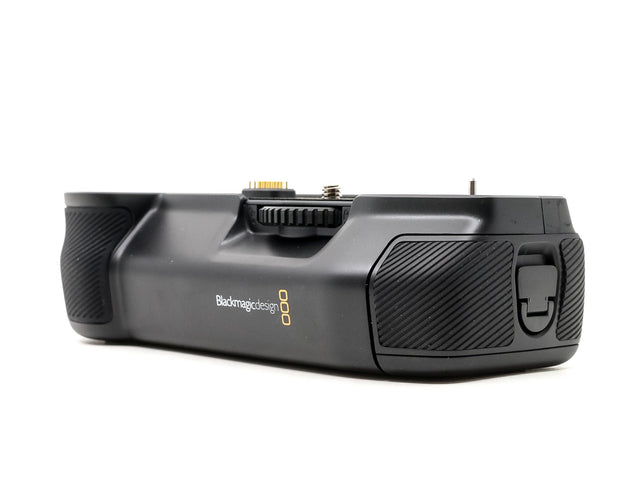 Blackmagic Design Pocket Cinema Camera 6K Pro Battery Grip - segunda mano - excelente estado - foto principal - SKU 3781746 -
