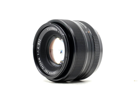 Fujifilm XF 35mm f/1.4 R - segunda mano - excelente estado - detalle 2 de 3 - SKU 3797249 - Camera Market