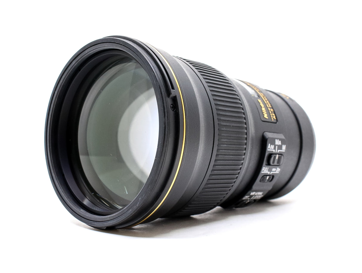 Nikon AF-S Nikkor 300mm f/4E PF ED VR