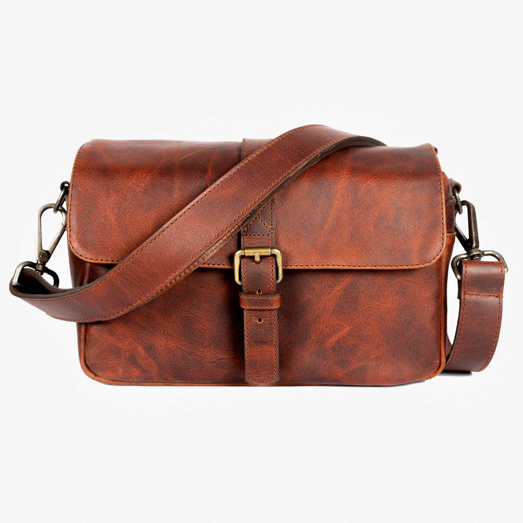 París Cognac Leather Camera Bag · immagine principale