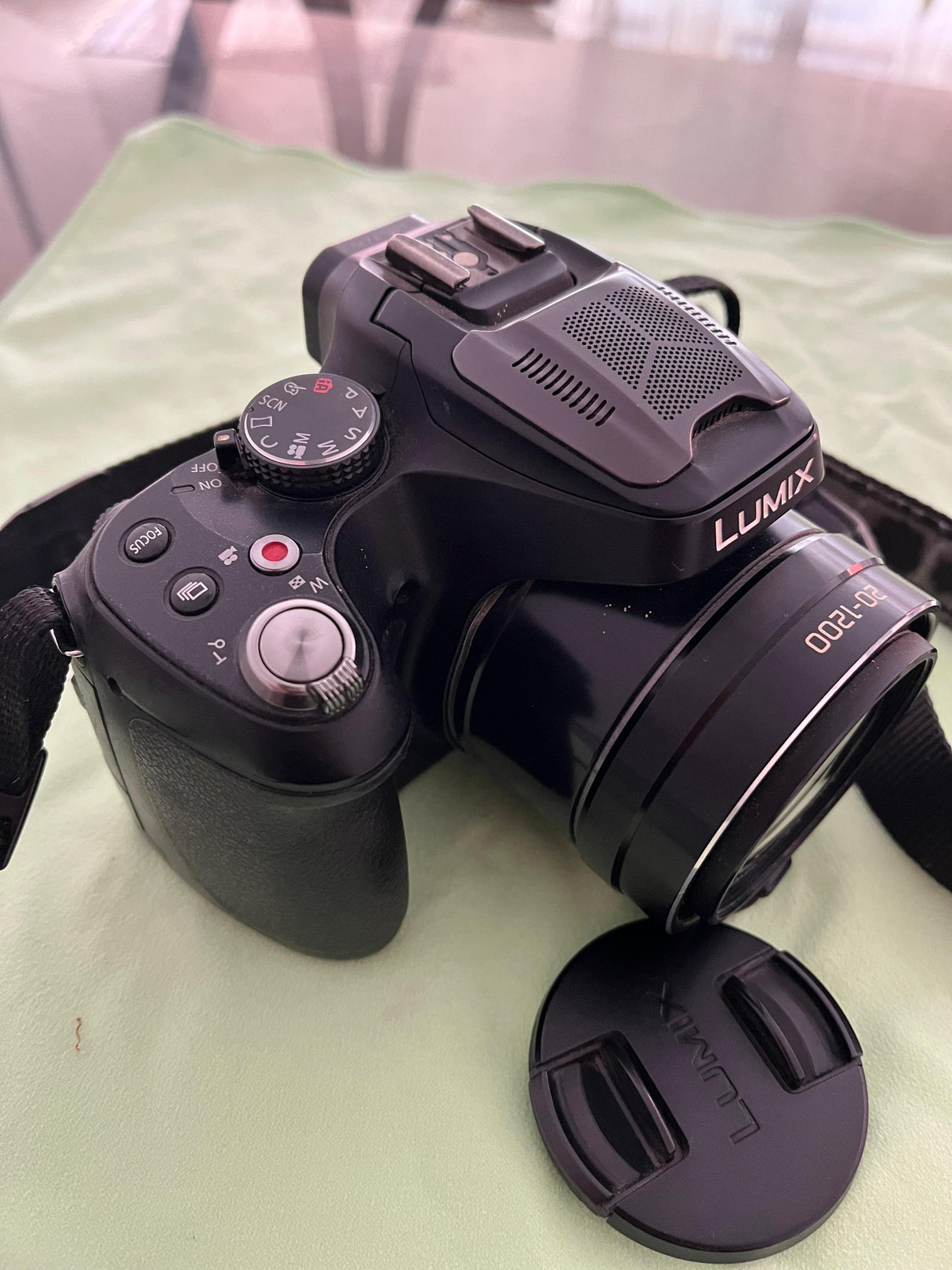 Panasonic  Lumix DMC-FZ70 74a4b1a1-8b5b-4212-9172-b6368a7fb9ad