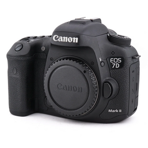Canon EOS 7D Mark II  (Cuerpo)