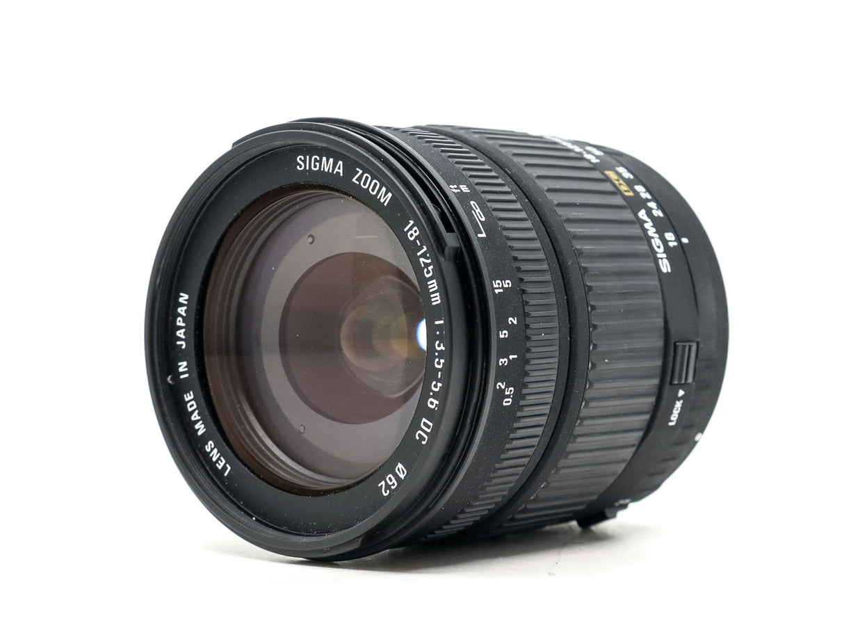 Sigma 18-125mm f/3.8-5.6 DC OS HSM - Canon EF-S Fit