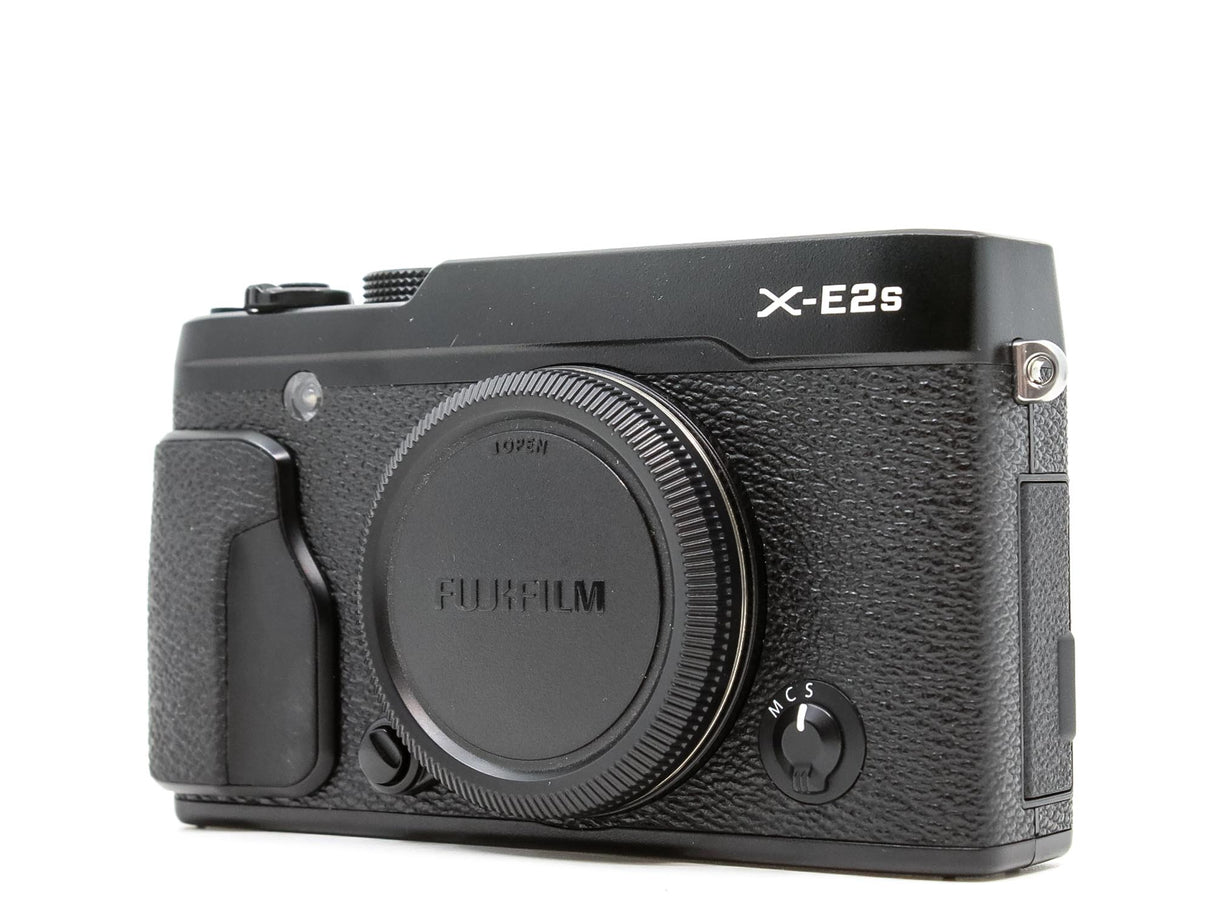 Fujifilm X-E2S