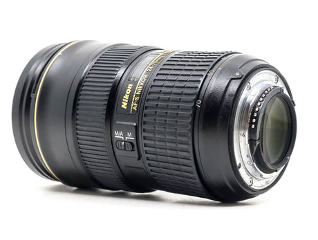 Nikon AF-S Nikkor 24-70mm f/2.8G IF-ED - segunda mano - excelente estado - detalle 3 de 3 - SKU 3597577 - Camera Market