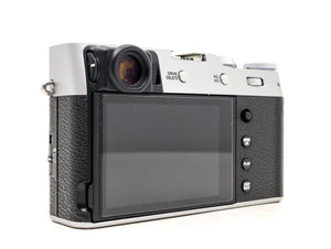 Fujifilm X100V - segunda mano - excelente estado - detalle 3 de 4 - SKU 3318268 - Camera Market