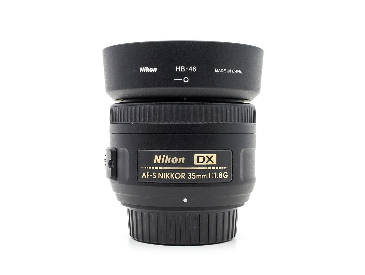 Nikon AF-S DX Nikkor 35mm f/1.8G - segunda mano - excelente estado - foto principal - SKU 3788236 - Camera Market
