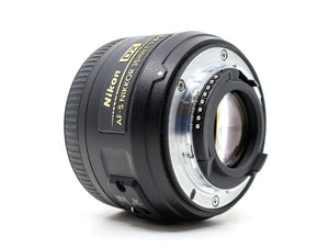 Nikon AF-S DX Nikkor 35mm f/1.8G - segunda mano - excelente estado - detalle 3 de 3 - SKU 3788236 - Camera Market