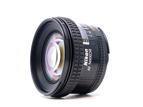 Nikon AF Nikkor 20mm f/2.8 
