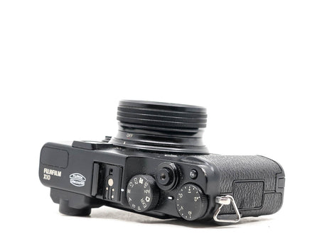 Fujifilm X10 - segunda mano - excelente estado - detalle 3 de 4 - SKU 3712239 - Camera Market
