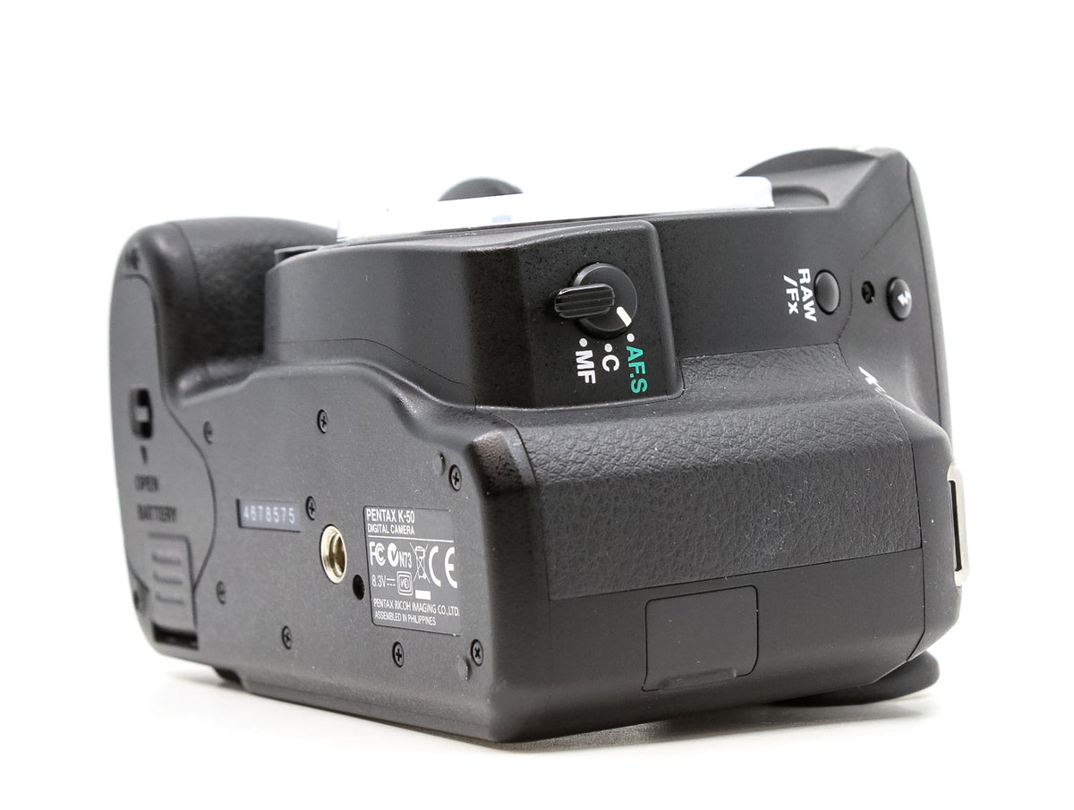 Descubre las increíbles características de la Pentax K-50 en