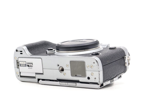 Fujifilm X-T2 (Graphite Silver Edition) - segunda mano - excelente estado - detalle 2 de 4 - SKU 3785800 - Camera Market