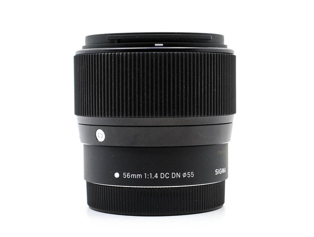 Sigma 56mm f/1.4 DC DN Contemporary - Canon EF-M fit - segunda mano - excelente estado - foto principal - SKU 3775032 - Camer