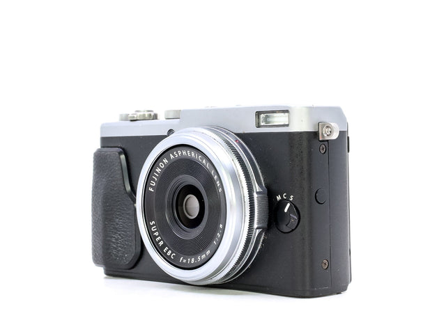 Fujifilm X70 - segunda mano - excelente estado - foto principal - SKU 3672375 - Camera Market