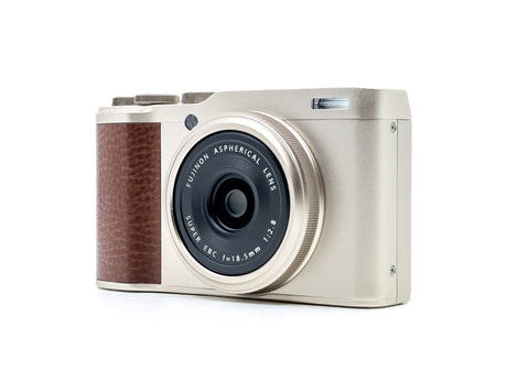 Fujifilm XF10 - segunda mano - excelente estado - foto principal - SKU 3787698 - Camera Market