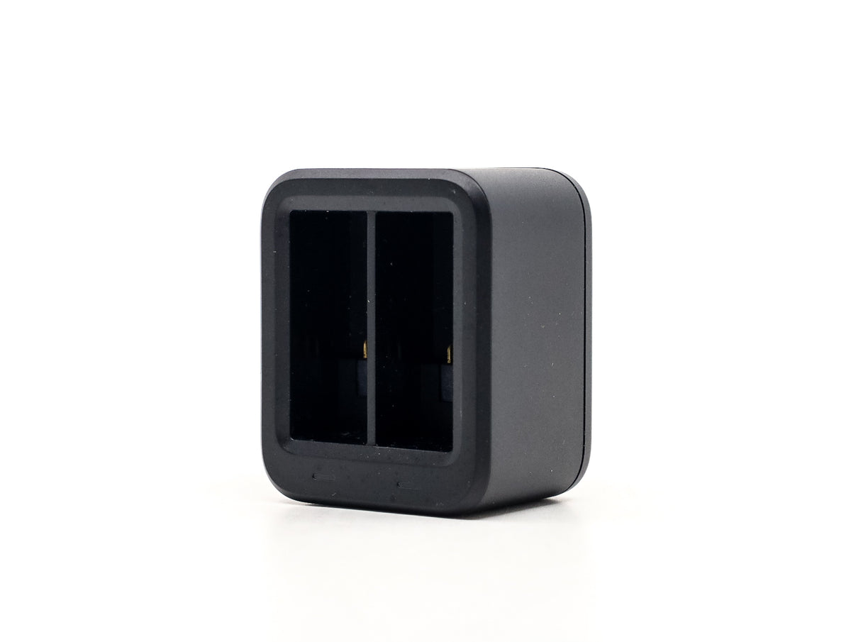 Caricabatterie doppio per GoPro HERO9/HERO10/HERO11/HERO12 – Camera Market Caricabatterie doppio per GoPro HERO9/HERO10/HERO11/HERO12 – Camera Market