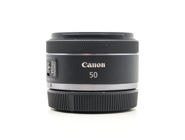 Canon RF 50mm f/1.8 STM - segunda mano - excelente estado - foto principal - SKU 3785477 - Camera Market