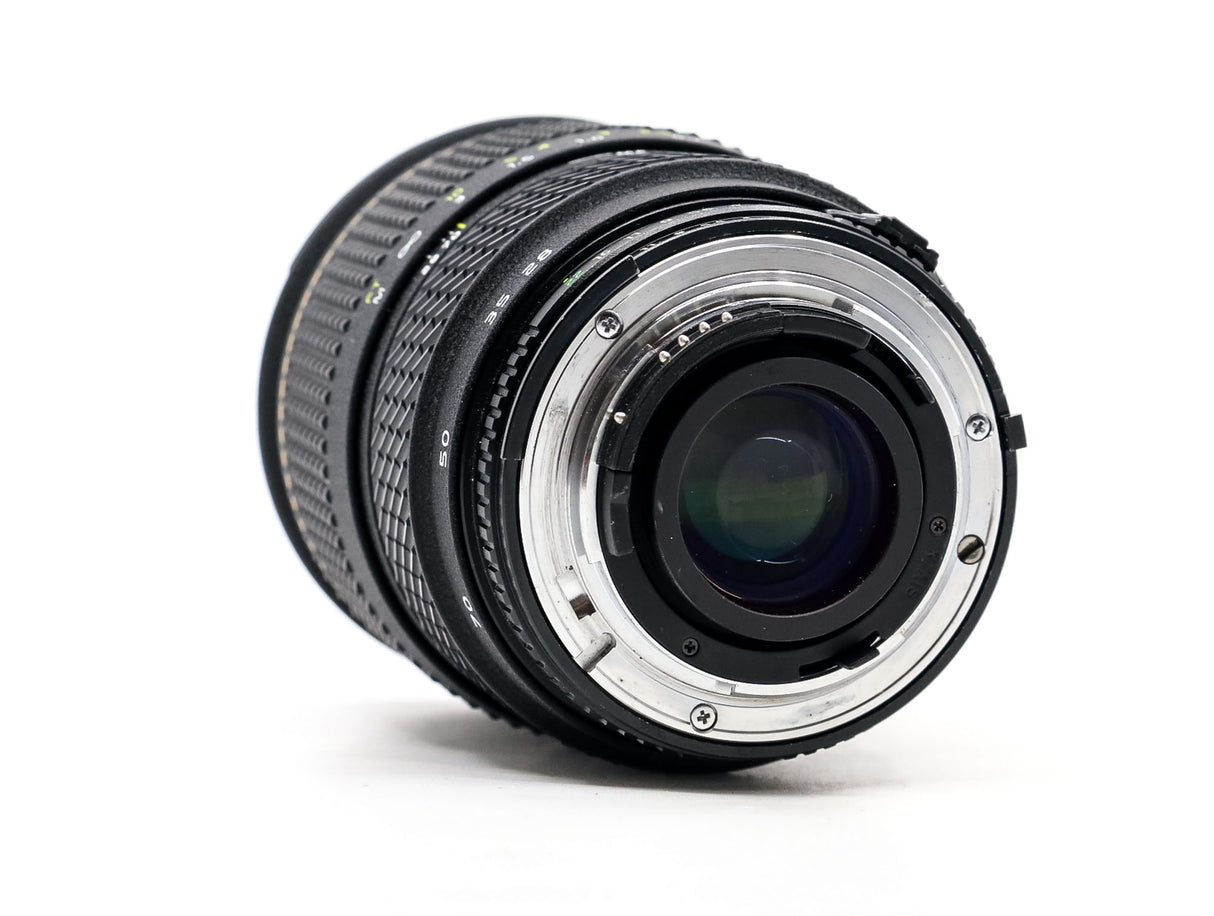 Tokina 28-70mm f/2.6-2.8 AT-X Pro - Nikon Fit