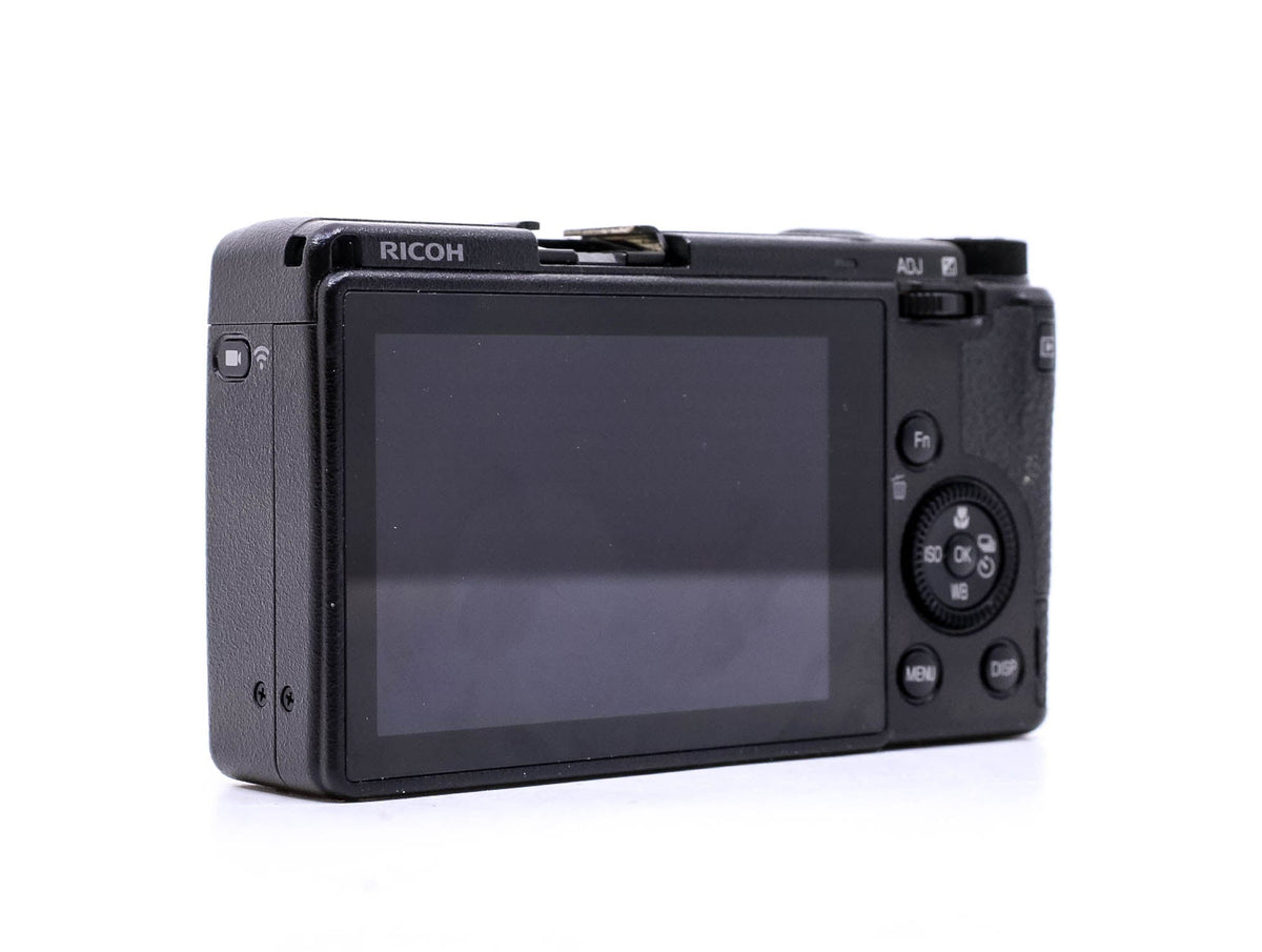 Discover the incredible features of the Ricoh GR IIIx at Camera